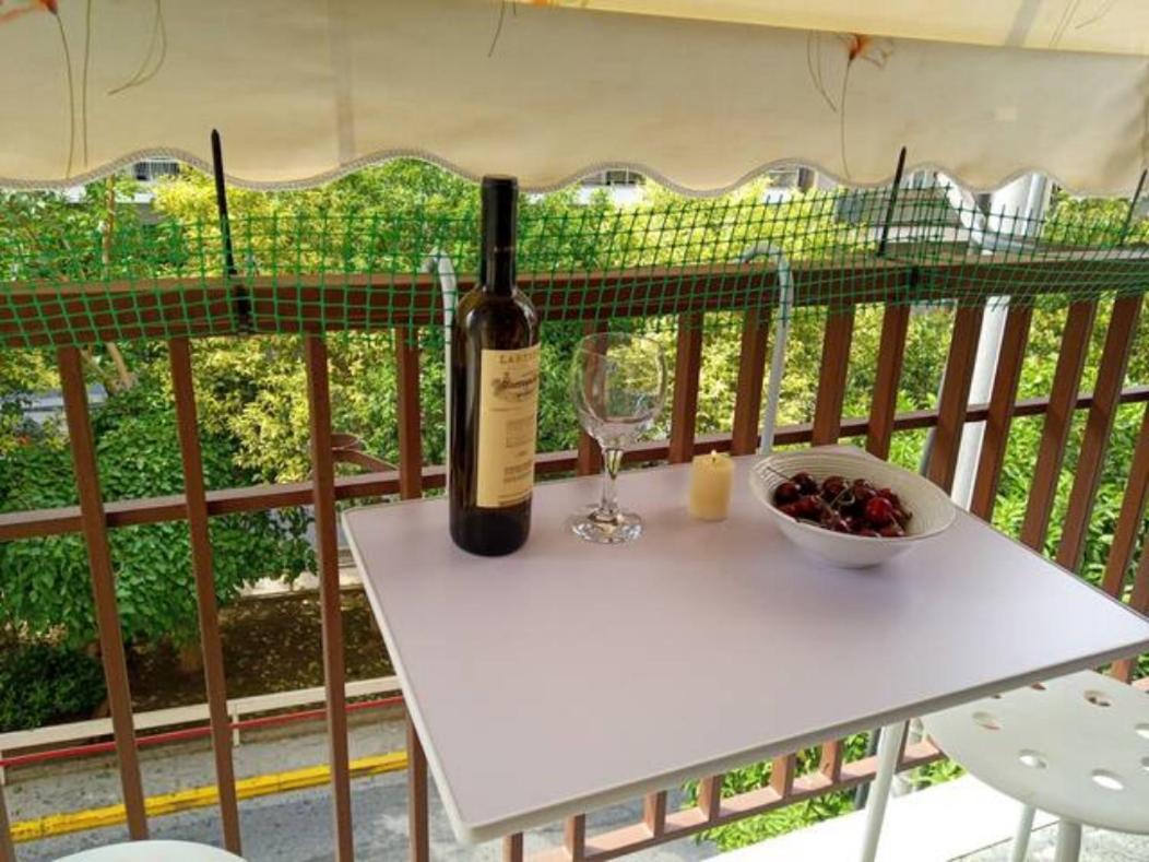 Freatida Apartment Piraeus Luaran gambar
