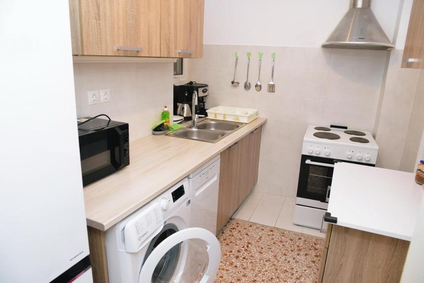 Freatida Apartment Piraeus Luaran gambar